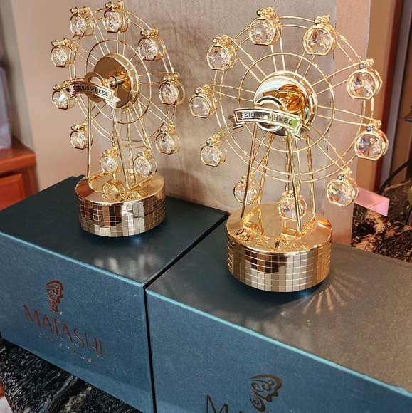 24K Gold Plated Music Box with Crystal Studded Ferris Wheel Figurine by Matashi - Picture 1 of 4